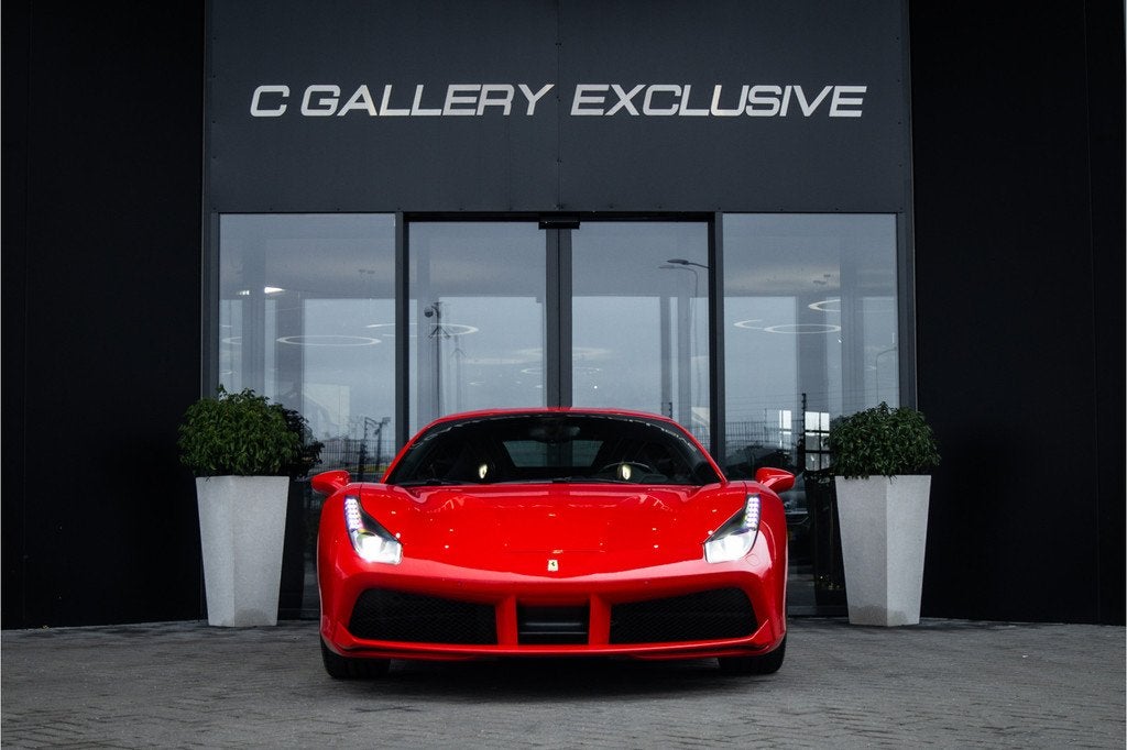 Ferrari 488 3.9 GTB HELE - Carbon | Keramisch (bj 2016), Auto's, Ferrari, Achterwielaandrijving, Gebruikt, Leder, Bedrijf