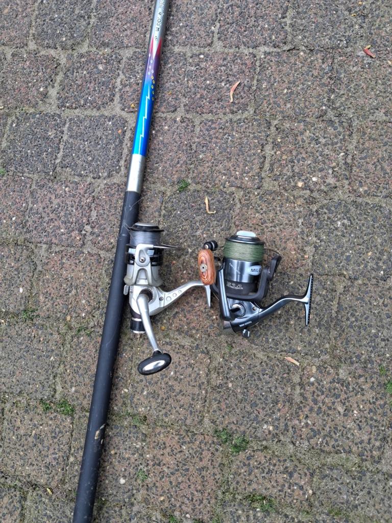 2 molens, 1 vaste hengel 4m, Ophalen, Vaste hengel