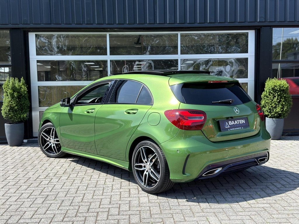 Mercedes A-klasse 180 AMG Line *Elbaitgruen* 1e eig |Pano|Ca, Voorwielaandrijving, 4 cilinders, 122 pk, 1595 cc