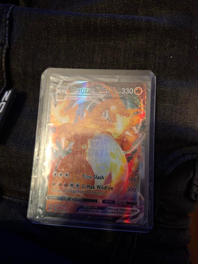 Pokermonkaart charzard vmax, Ophalen of Verzenden