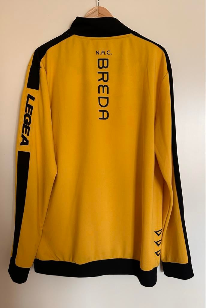 NAC trainingspak heren - Geel/Zwart, Geel, Overige maten, Ophalen of Verzenden, Voetbal