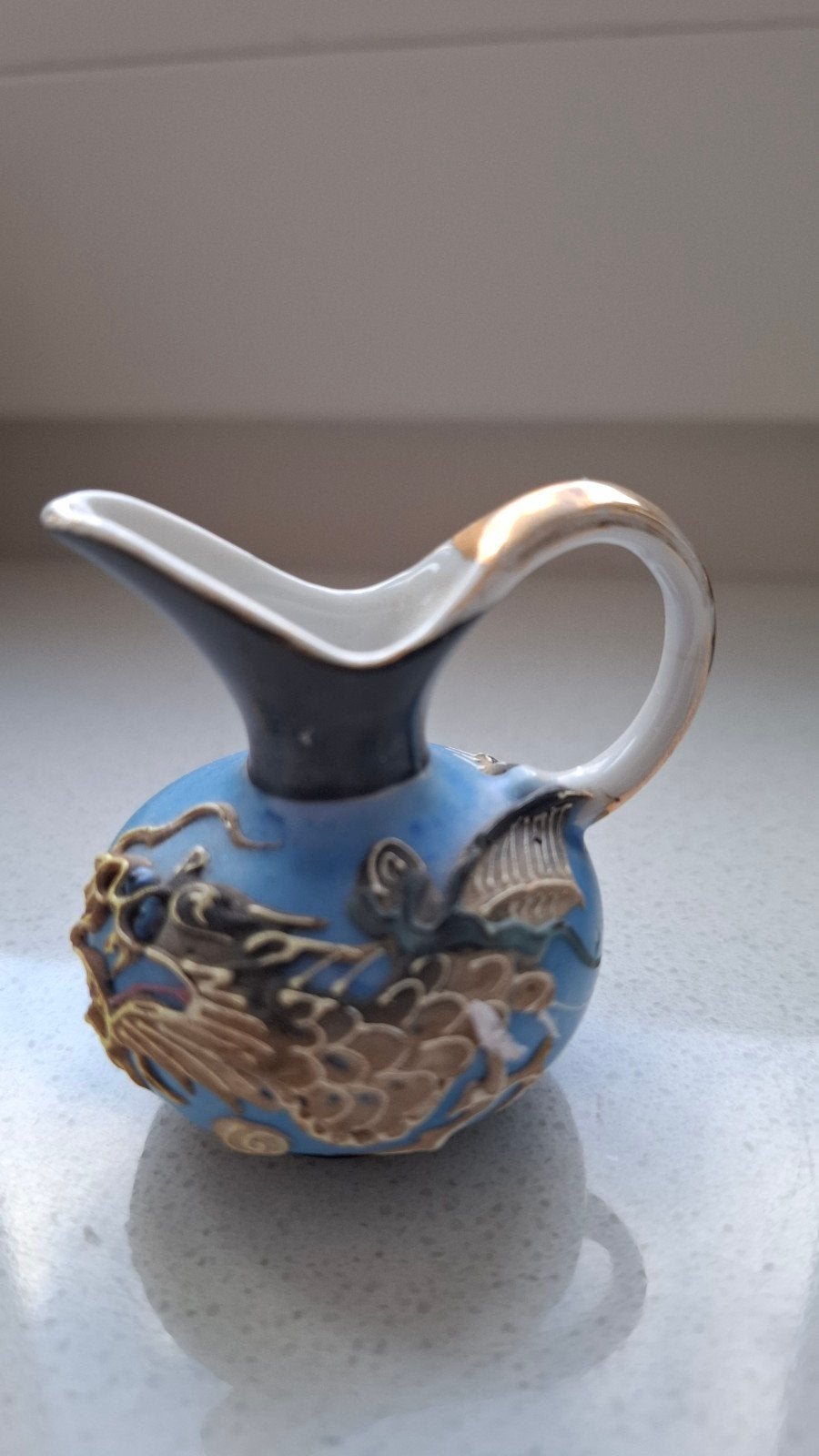 miniatuur kannetje Dragonware, Verzenden