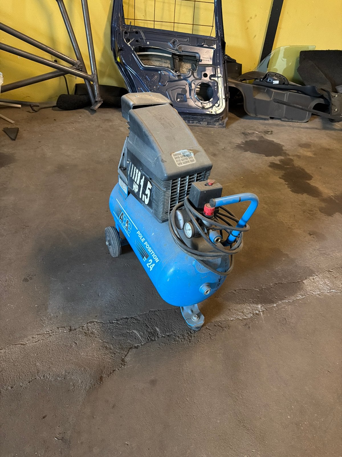 ABAC Compressor 1,5 pk - Mobiel en Krachtig, Ophalen, Gebruikt, 6 tot 10 bar, Minder dan 200 liter/min