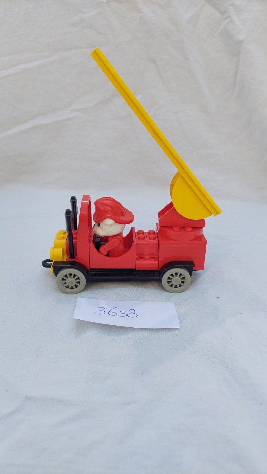 Vintage Lego Fabuland Brandweerwagen met Brandweerman, Ophalen of Verzenden, Gebruikt, Overige merken