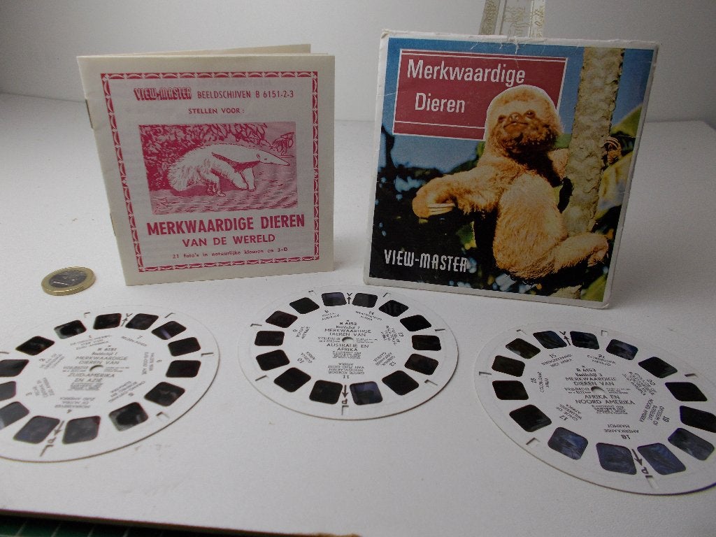 1958 VIEWMASTER 3 REELS. MERKWAARDIGE DIEREN + NL Boekje!, Ophalen of Verzenden, Zo goed als nieuw