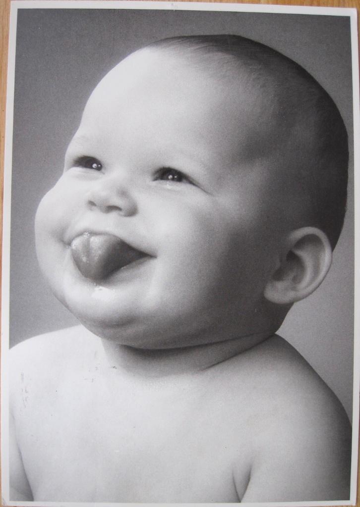 baby - Lekker puh - foto van Kristi Hilden, Verzenden, 1960 tot 1980, Gelopen, Kinderen