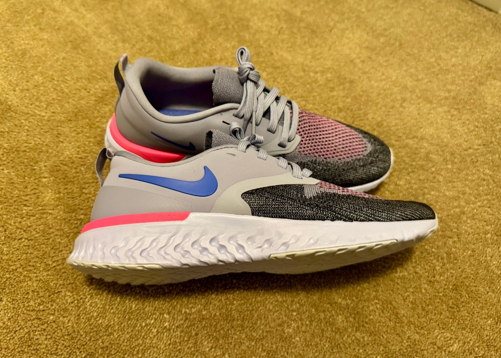 Te koop: Nike Epic React Flyknit, Overige kleuren, Sportschoenen, Nieuw, Ophalen of Verzenden