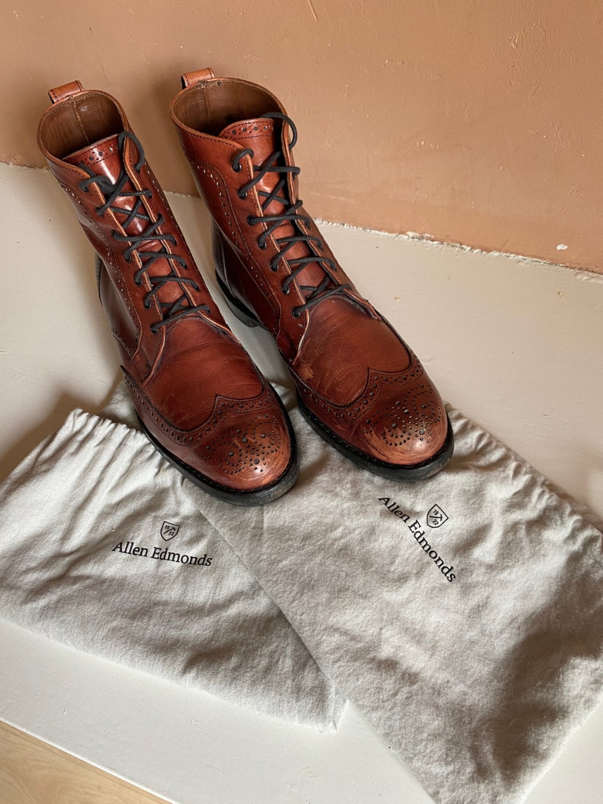 Allen Edmonds Dalton wingtip dress boots, Bruin, Boots, Ophalen of Verzenden, Gedragen