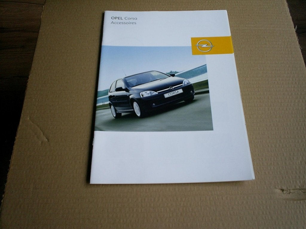 Opel Corsa Accessoires 9 / 2002 18 pag., Verzenden, Zo goed als nieuw, Opel