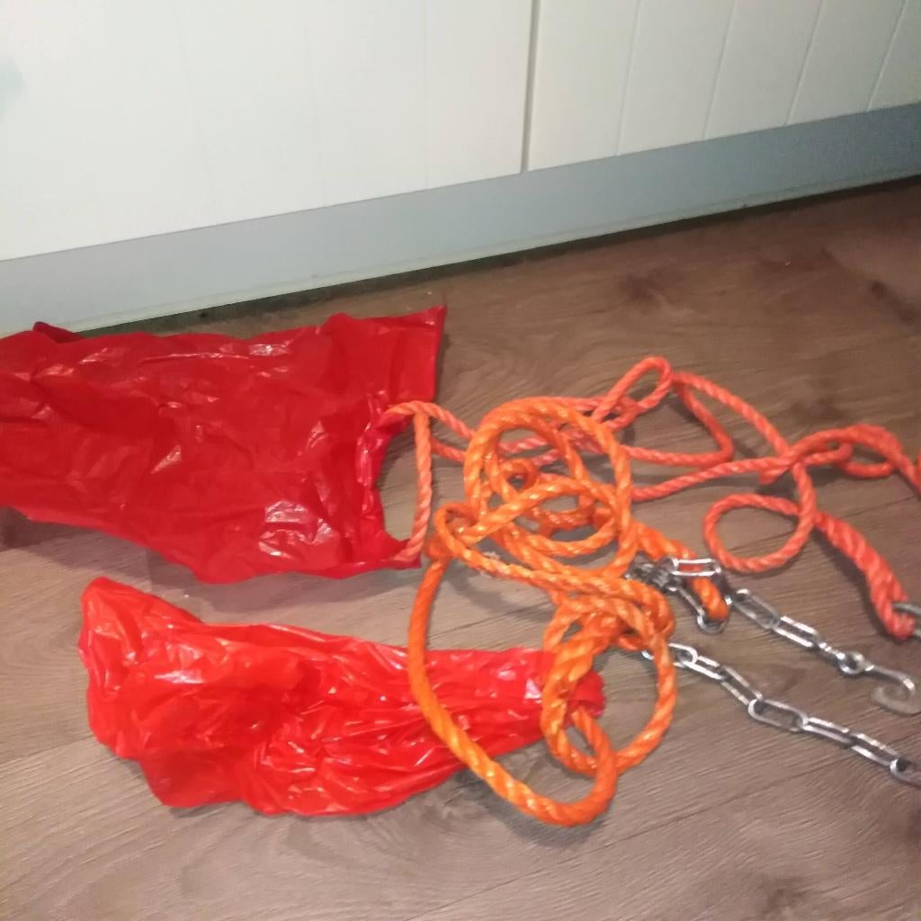 Gebruikte sleepkabel voor de auto, Ophalen, Gebruikt