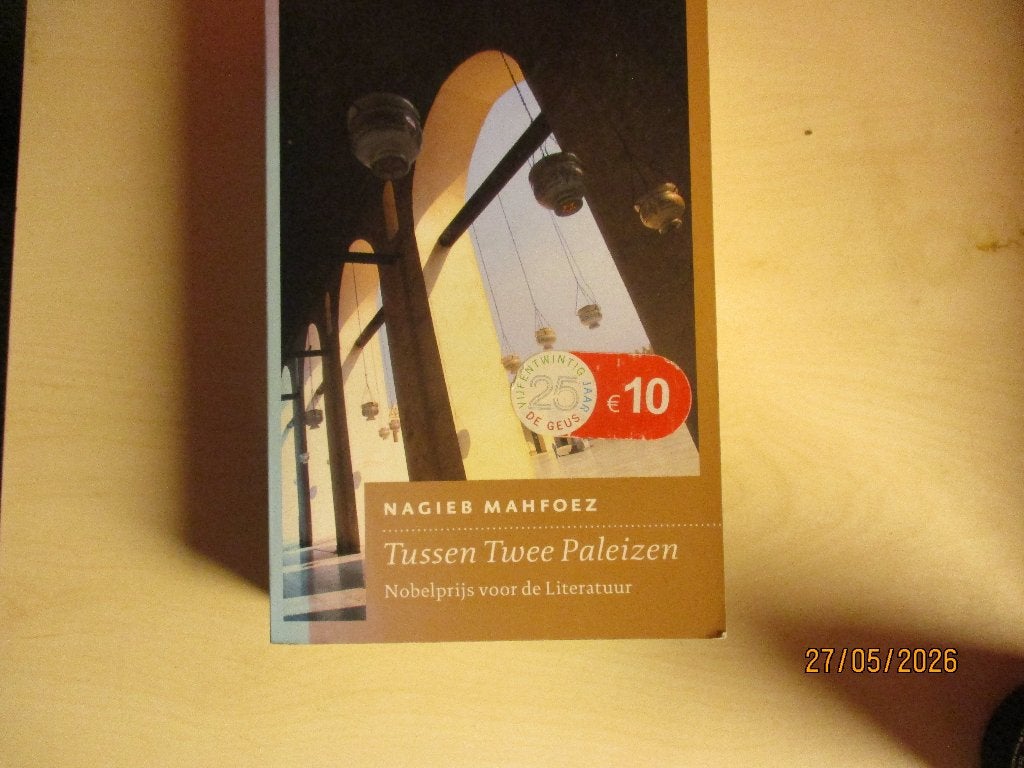 Tussen twee paleizen Nagieb Mahfoez 9789044513424 #, Boeken, Ophalen of Verzenden, Zo goed als nieuw