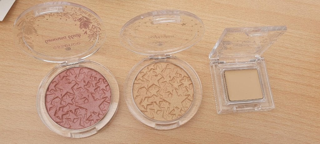 Essence make-up set: highlights, blush en eyeshadow base, Gehele gezicht, Nieuw, Ophalen of Verzenden, Make-up