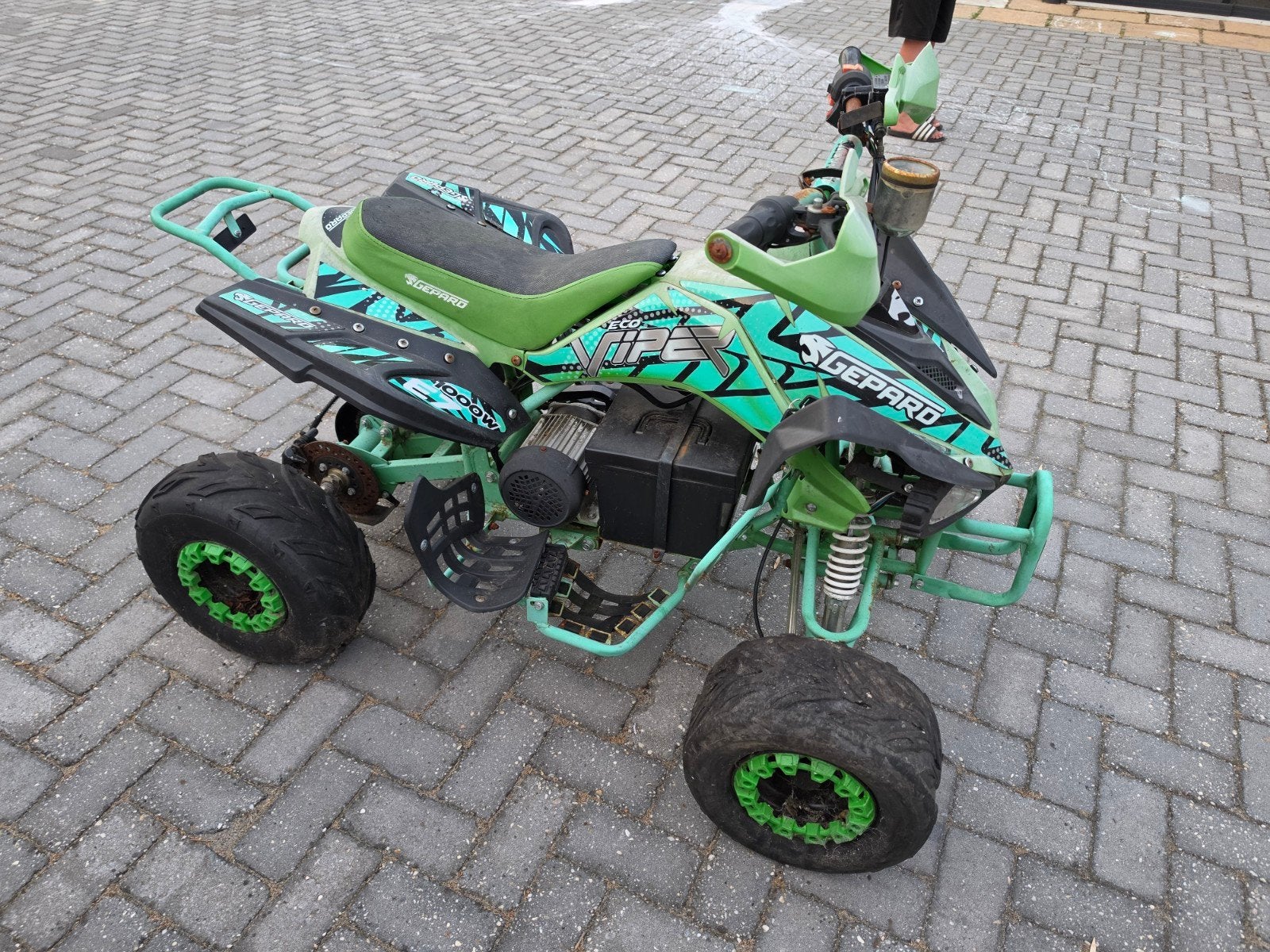 Elektrische Midi Kinderquad - Loop of Sloop € 200, Ophalen, Gebruikt, Overige typen