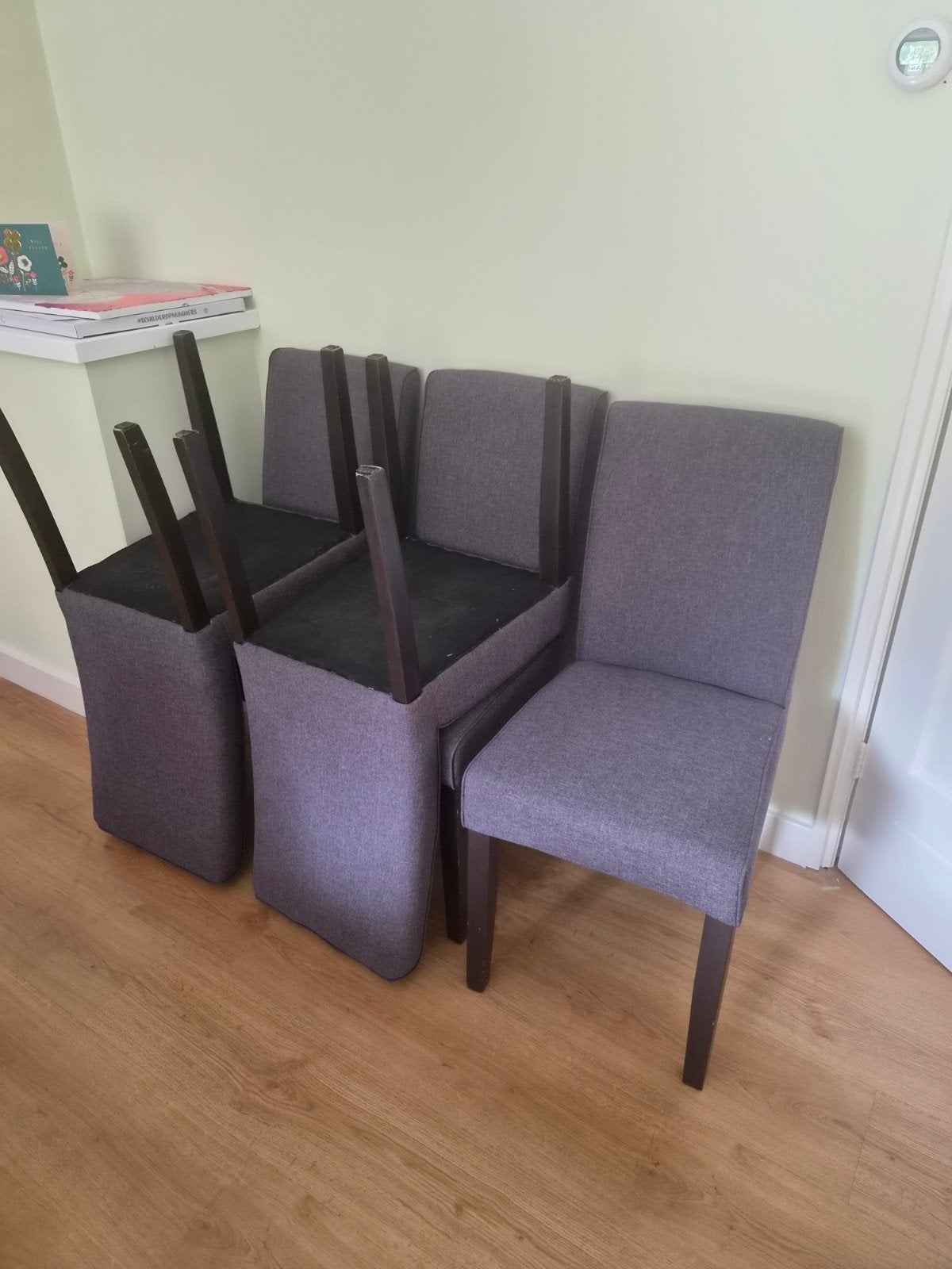 Set van 5 grijze eetkamerstoelen, Ophalen, Hout, Gebruikt, Grijs