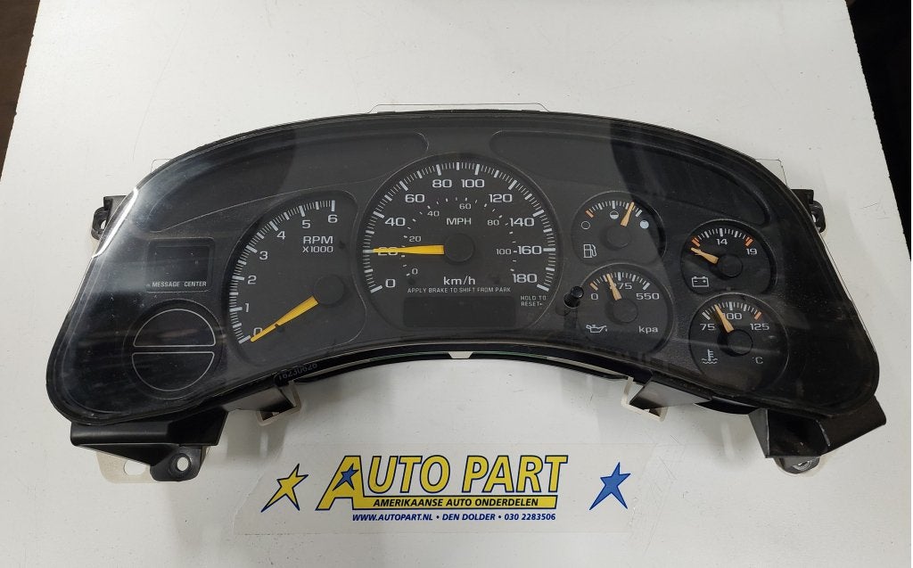 Chevrolet Silverado dashboard klok 1999, Gebruikt, Info@gm.com, Chevrolet, Ophalen of Verzenden
