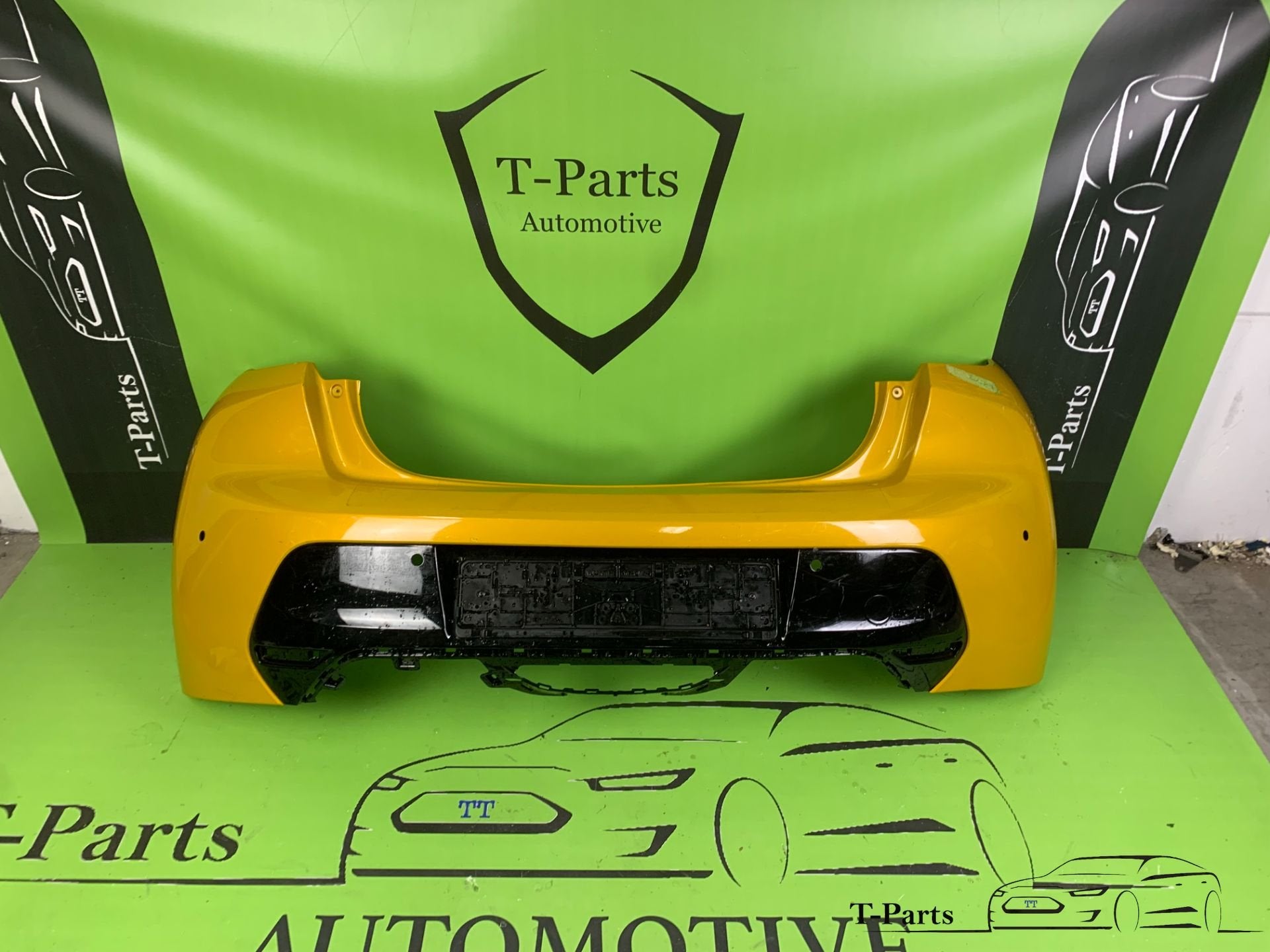 peugeot 208 achterbumper bumper 4X pdc, Info@fabrikant.eu, Ophalen of Verzenden, Bumper, Fabrikant BV