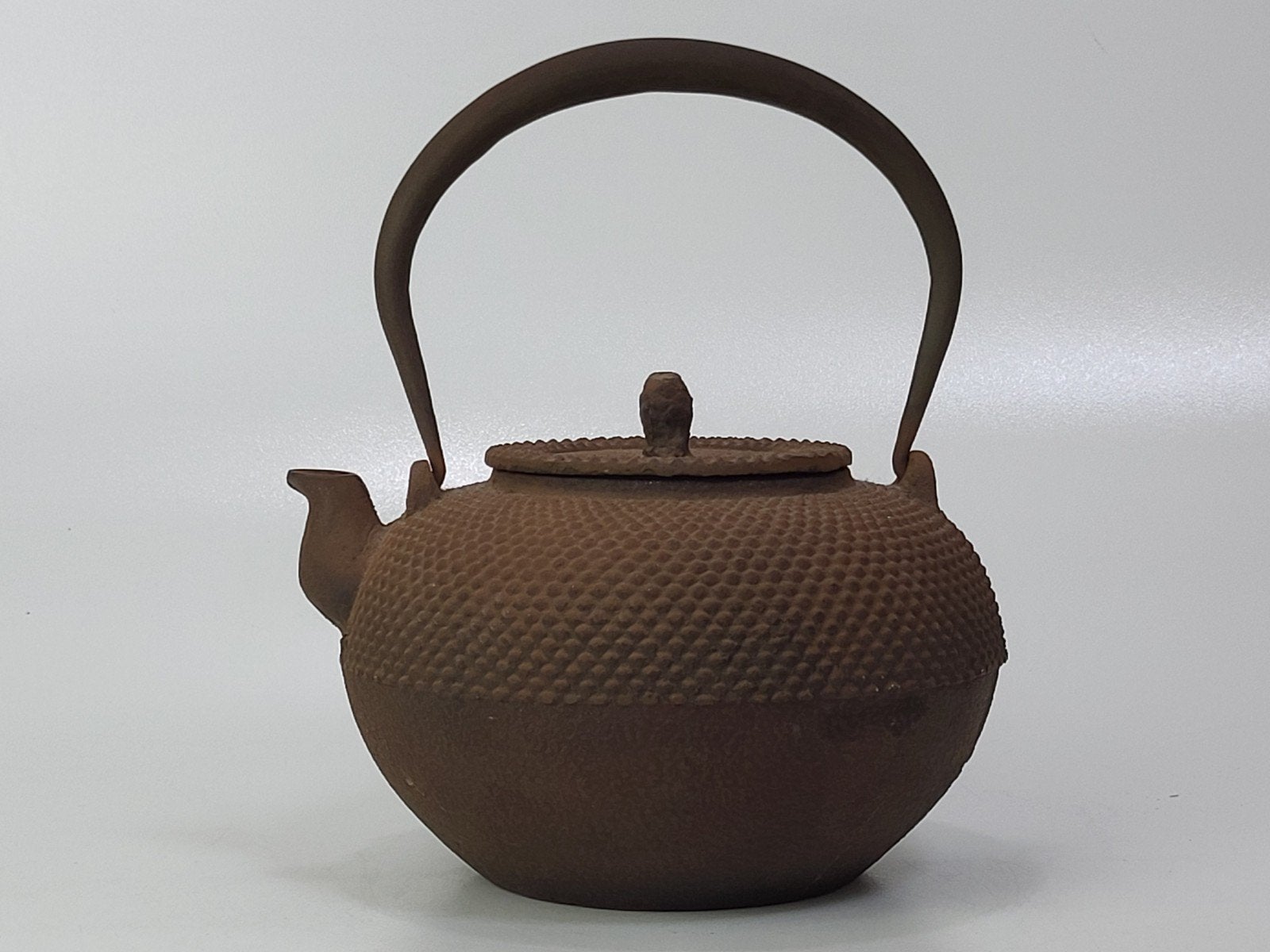 ​Prachtige Antieke Japanse Tetsubin (Gietijzeren Theepot), Ophalen of Verzenden