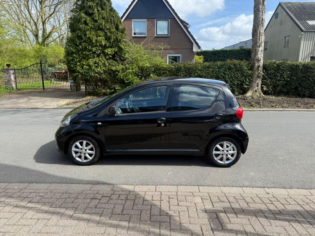 Toyota AYGO 1.0-12V+, Auto's, Toyota, Bedrijf, Aygo, ABS, Radio, Benzine, Euro 4, A, Hatchback, Handgeschakeld, Origineel Nederlands