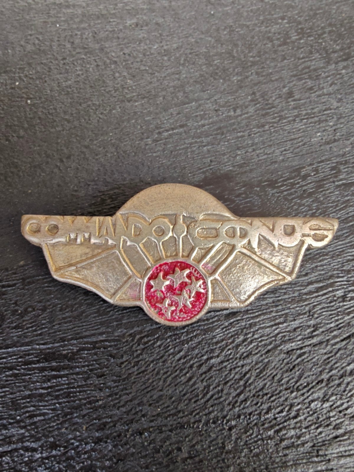 INDOCHINA WAR METAL BADGE, FRENCH COMMANDO CONUS, Ophalen of Verzenden, Landmacht, Nederland, Embleem of Badge