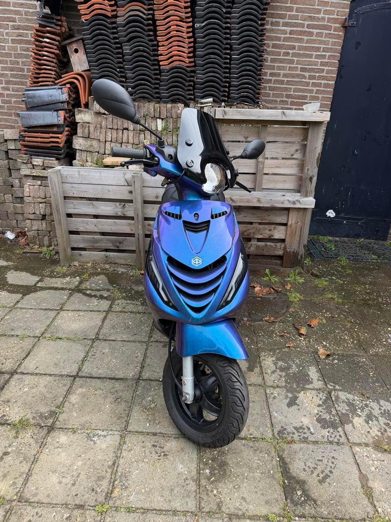 Piaggio Zip (SP) 80cc brom (geel kenteken), Ophalen, Maximaal 45 km/u, Zip, Zo goed als nieuw
