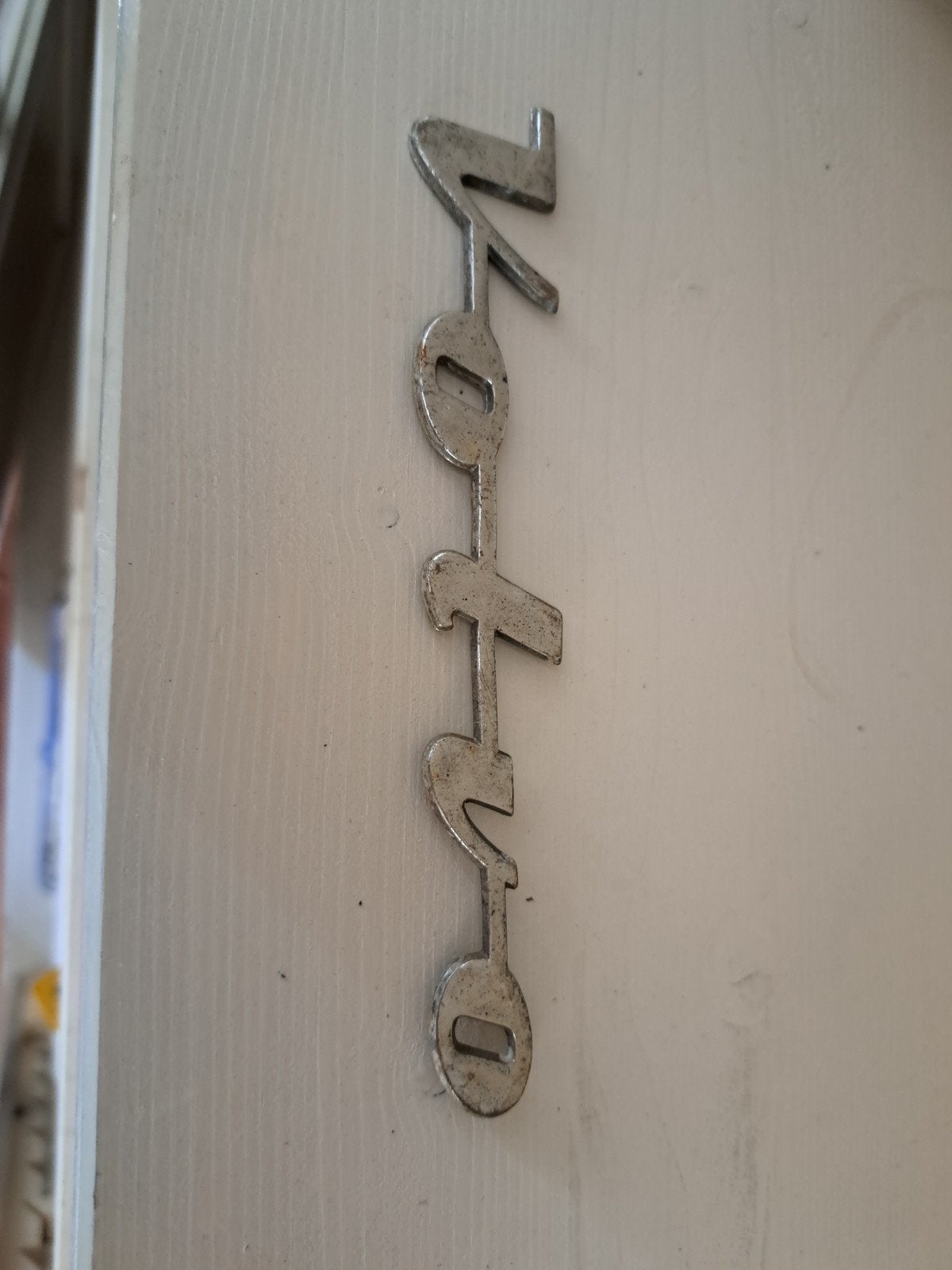 Vintage Volvo Embleem - Zeldzaam en Authentiek, Ophalen of Verzenden, Gebruikt, Volvo