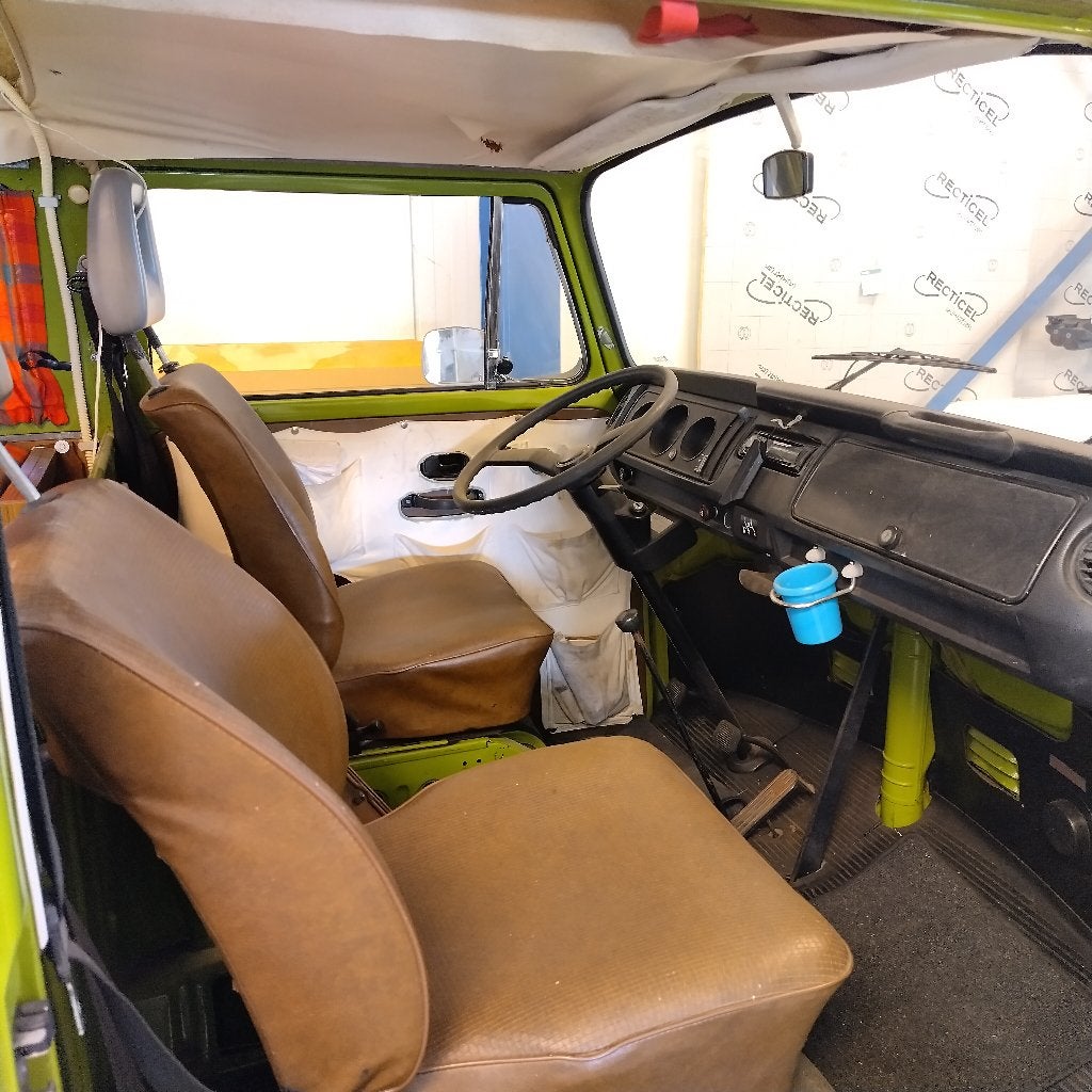 Foto 19 van Volkswagen T2 Kampeerauto 1978 Amescador