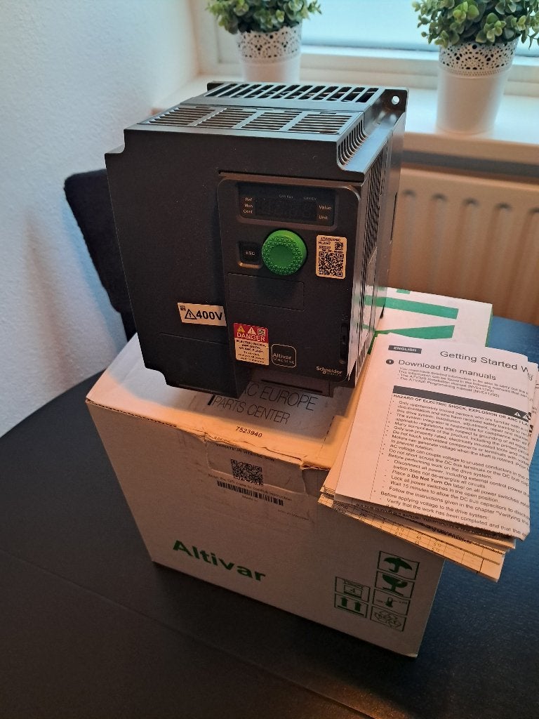 Frequentieregelaar nieuw 3Kw Atv320, Ophalen of Verzenden, Nieuw, Overige typen