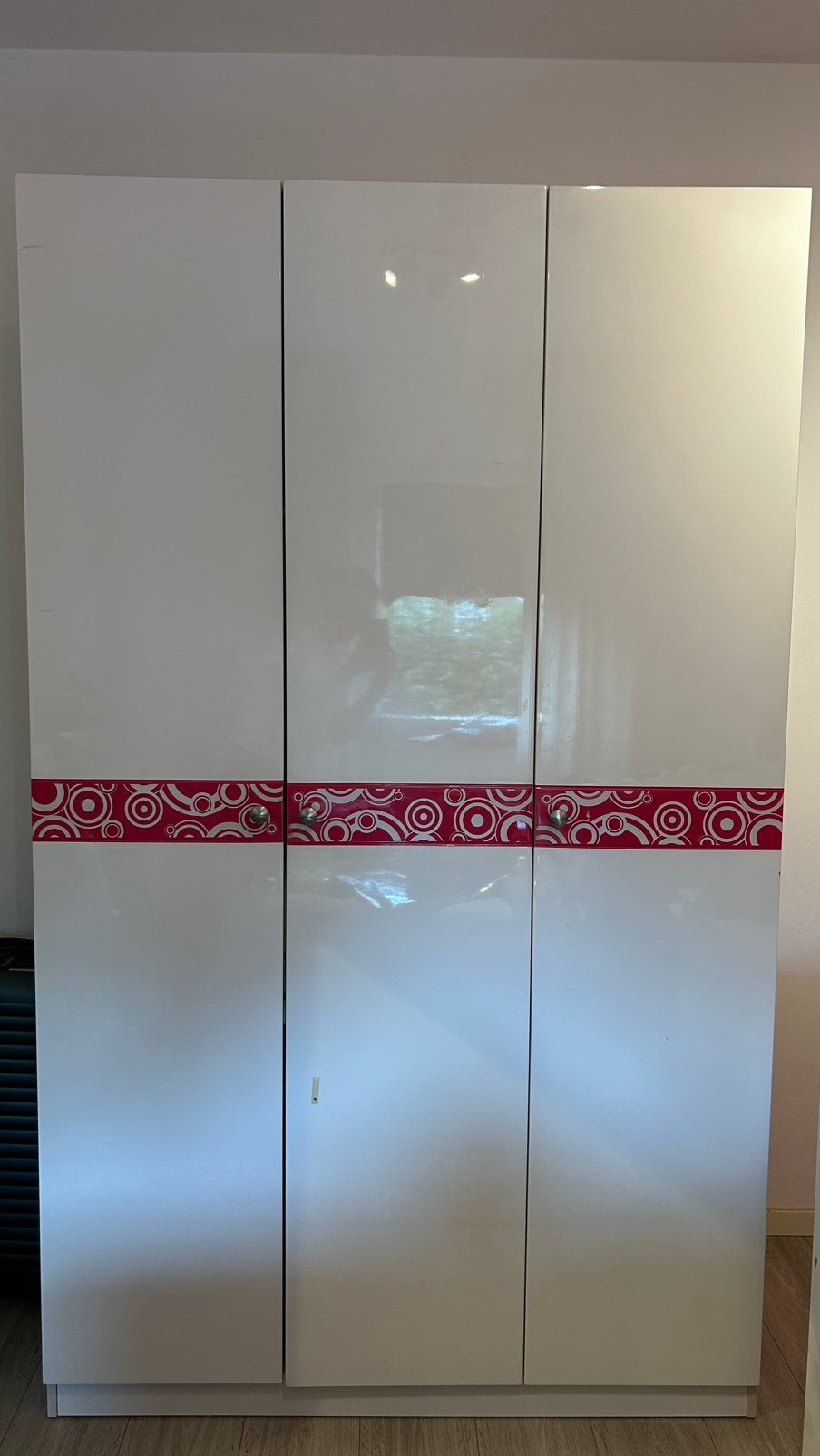 Wit & roze kledingkast, Huis en Inrichting, Ophalen, Overige materialen, Gebruikt, 100 tot 150 cm