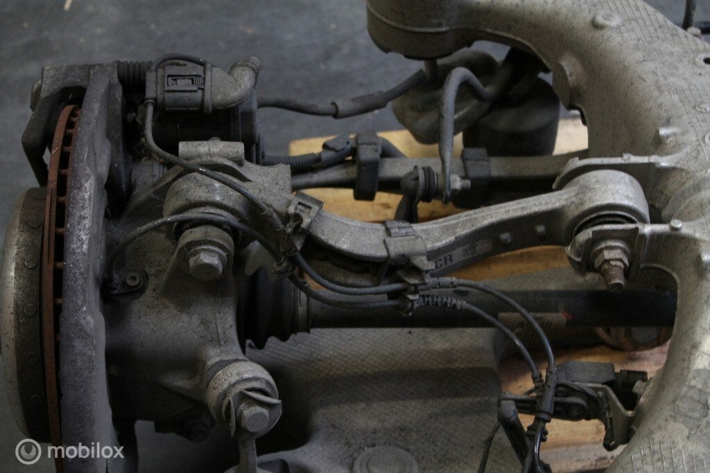 Ophanging achter L of R BMW 5 serie F10 F11 (2009-heden)