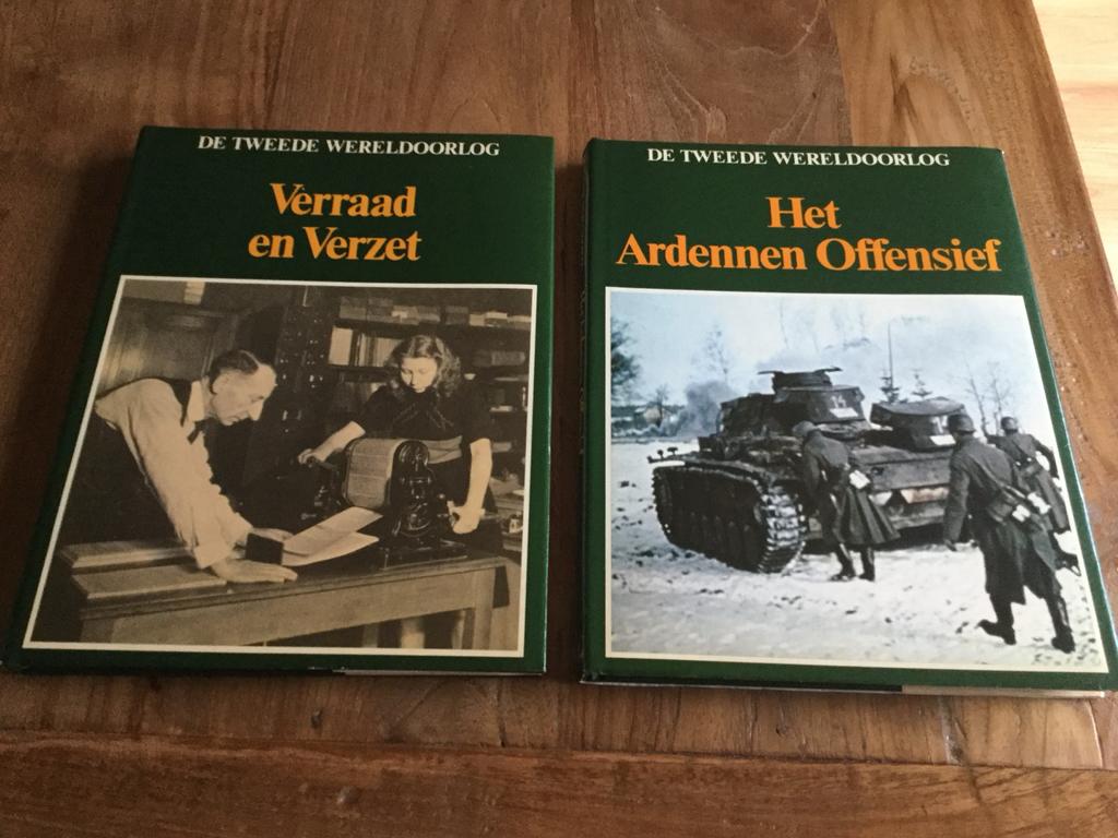 TWEEDE WERELDOORLOG: VERRAAD EN VERZET, ARDENNEN OFFENSIEF, Ophalen of Verzenden, Tweede Wereldoorlog, Gelezen, Algemeen