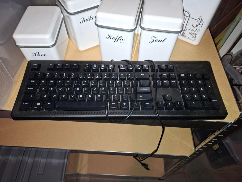 Gratis steelseries keyboard, Ophalen