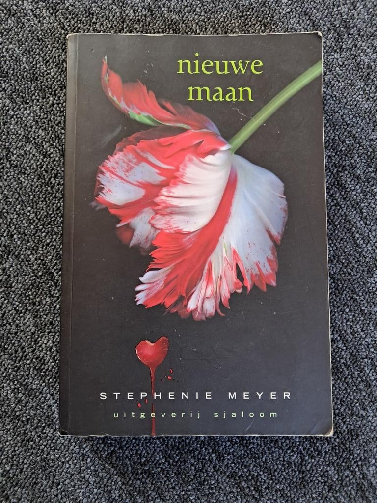 Stephenie Meyer - Nieuwe Maan, Ophalen of Verzenden, Zo goed als nieuw, Stephenie Meyer