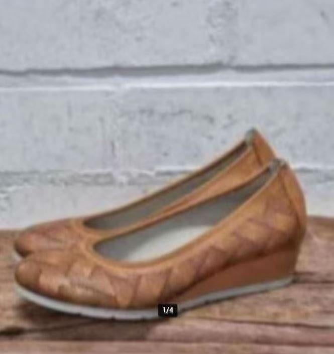 Dorking by Fluchos - Leren sleehakken maat 36 - Nieuw €80, Kleding | Dames, Schoenen, Nieuw, Pumps, Bruin, Ophalen of Verzenden