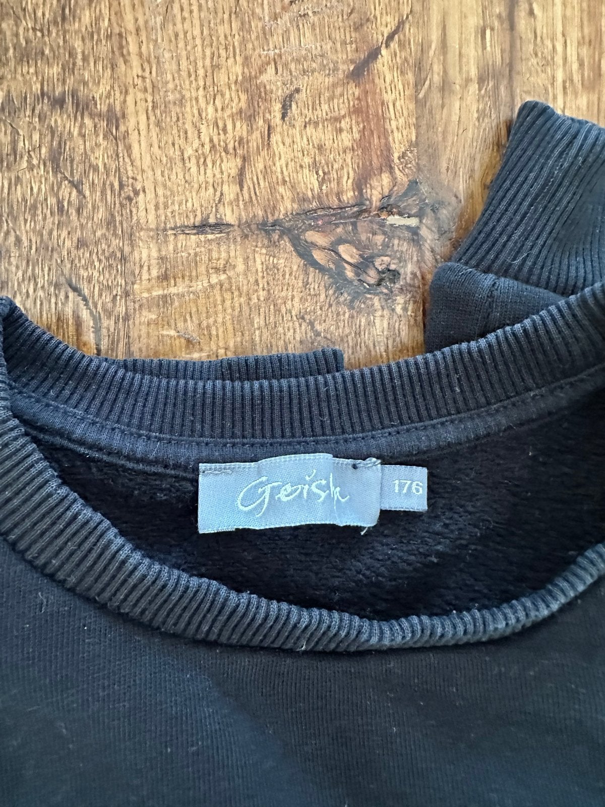 Geisha sweater maat 176 met 'Joy' opdruk met rok, Ophalen of Verzenden, Zo goed als nieuw, Meisje, Trui of Vest