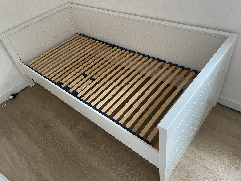 1persoonsbed - Woood bedbank Jade, Ophalen, 85 tot 100 cm, Gebruikt, Lattenbodem