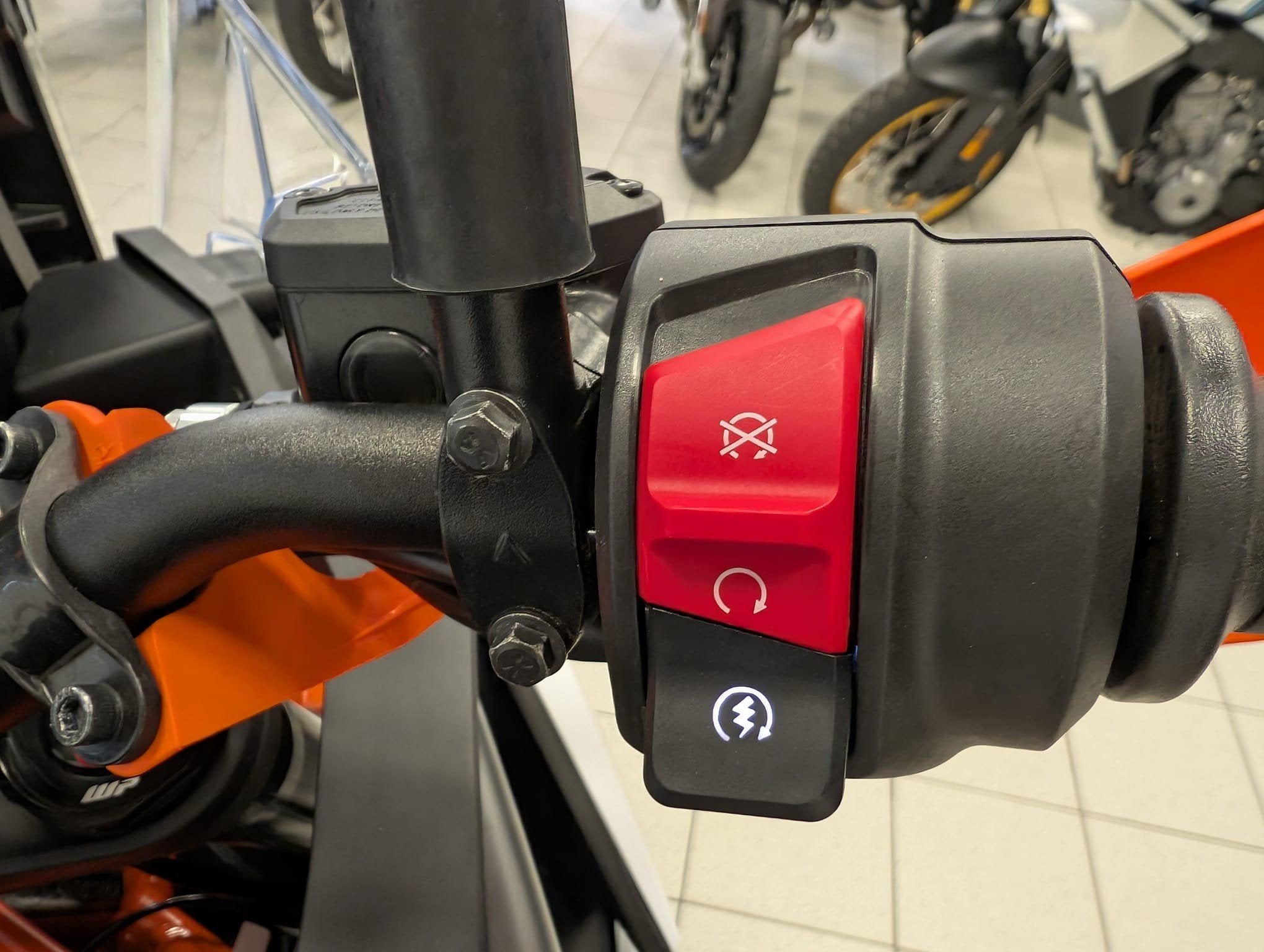 KTM 390 adventure (bj 2026), Motoren, Motoren | KTM, Rue Baty d'Ernage Sauv. 10
5030  GEMBLOUX, BE, Bedrijf, Info@ktm.eu, Toermotor