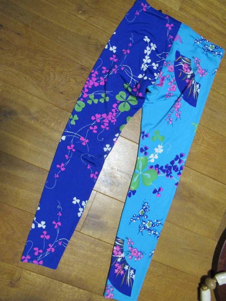 VERSAGE broek dames maat 42 nieuw kleurig strak zittend € 25, Maat 42/44 (L), Nieuw, Ophalen of Verzenden, Lang