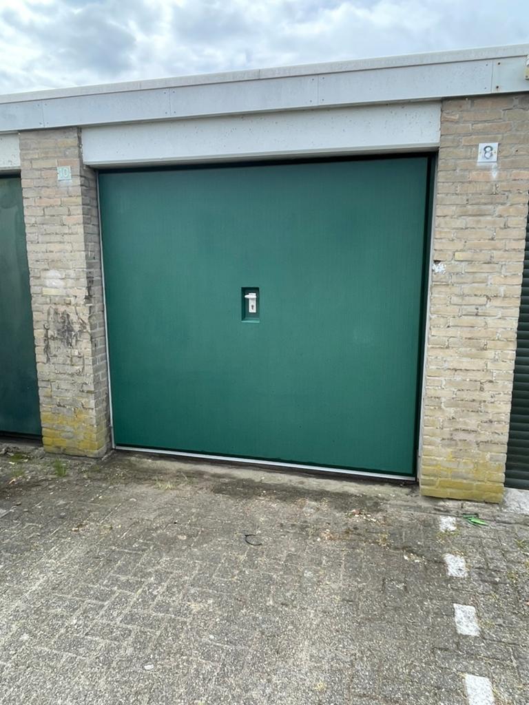 Garagebox in Mierlo 5.70 lengte 2.80 breed en 2.50 hoog, Huizen en Kamers