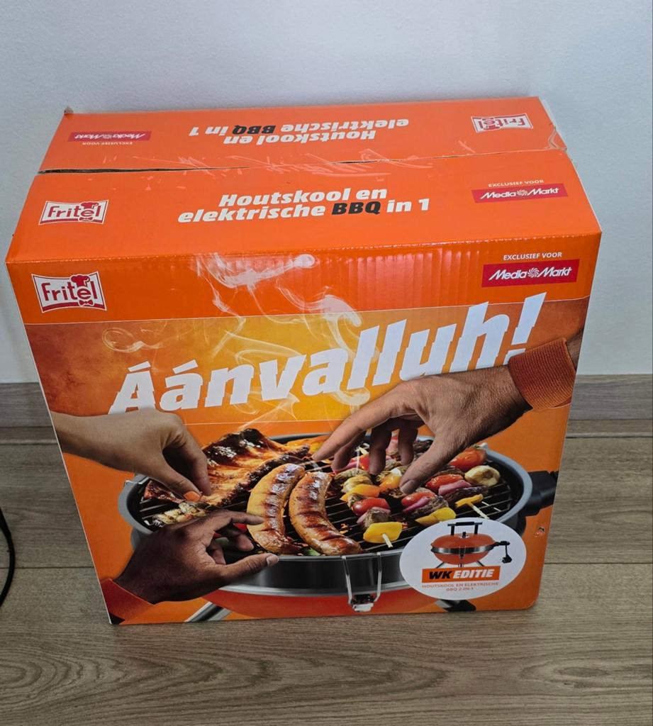 Nieuw in doos, 2 in 1 bbq, elektrisch/houtskool, Ophalen, Nieuw
