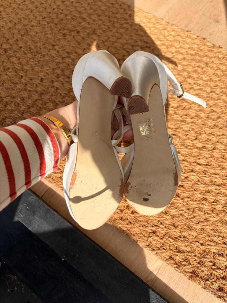 Prachtige ivoor Rainbow Hellen schoenen, Rainbow, Schoenen met lage hakken, Wit, Ophalen of Verzenden