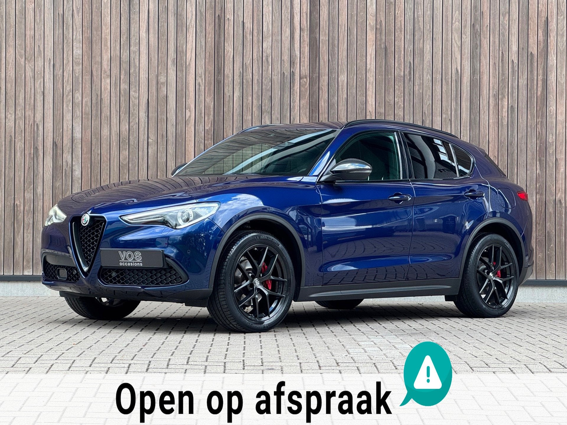 Alfa Romeo Stelvio 2.0 T AWD |ACC|Leder|Trekhaak|310 PK|, Zwart, Blauw, Leder, Bedrijf