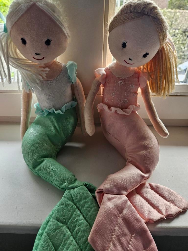2 Jellycat zeemeerminnen 35cm - Roze (nieuwstaat) & Groen, Ophalen of Verzenden
