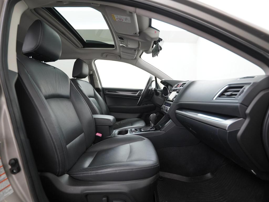 Subaru Outback 2.5i Premium | Schuifdak | Trekhaak | Leder |, Auto's, Subaru, Automaat, Gebruikt, 4 cilinders, 2498 cc
