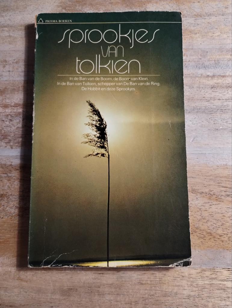 Sprookjes van Tolkien - Prisma Boeken, Boeken, Fantasy, Gelezen, Ophalen of Verzenden