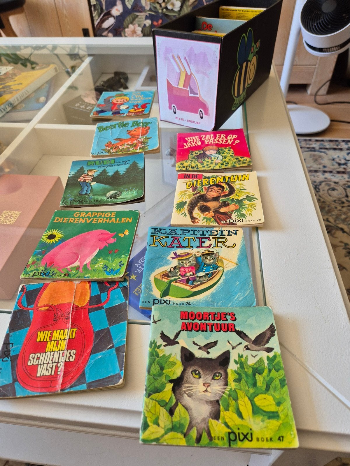 Grote collectie Pixi boekjes in opbergdoos, Boeken, Ophalen of Verzenden, Gelezen, Diverse auteurs, Fictie algemeen