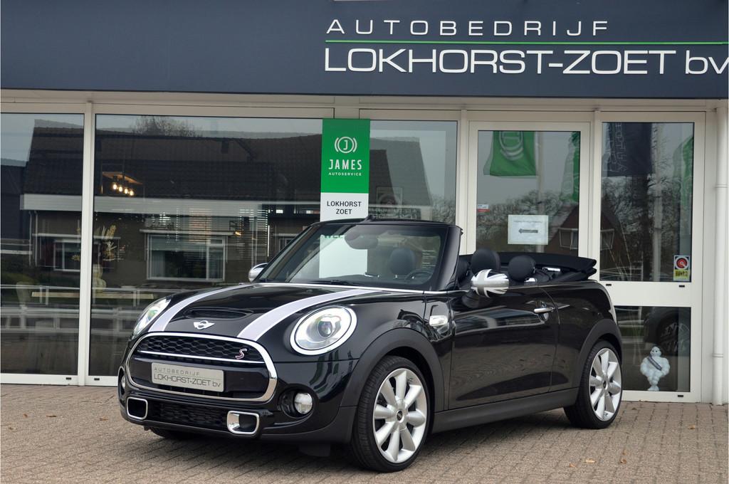 MINI Cabrio 2.0 Cooper S Chili Serious Business | 31.000 km!, 1998 cc, Gebruikt, Cabriolet, 4 stoelen