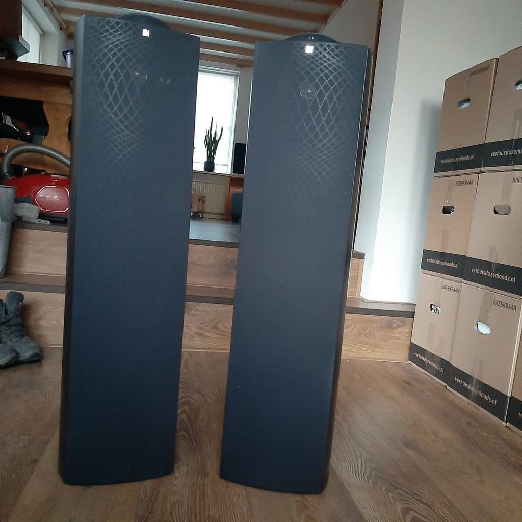 KEF Q5 Vloerstaande Luidsprekers, puntgave set!, Nieuw, 120 watt of meer, Front, Rear of Stereo speakers, Ophalen