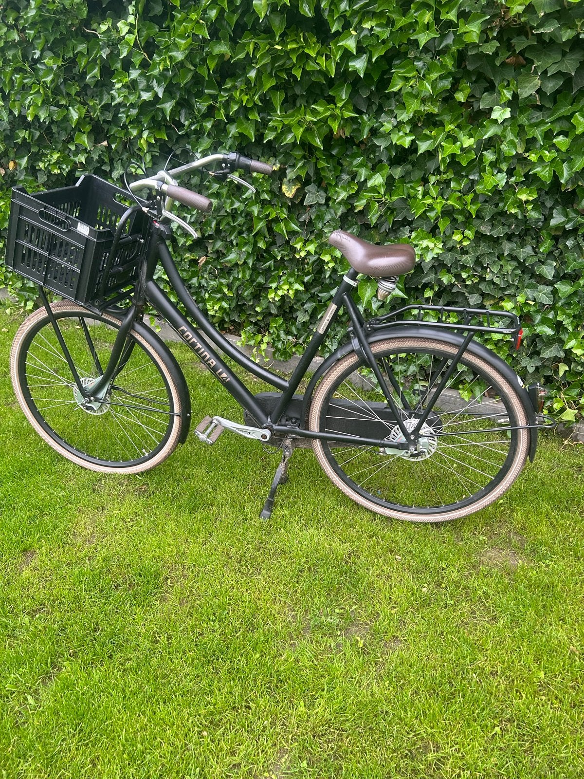 Cortina U4 damesfiets–framemaat 61–7 versnellingen–incl krat, Gebruikt, Versnellingen, 56 cm of meer, Trommelrem