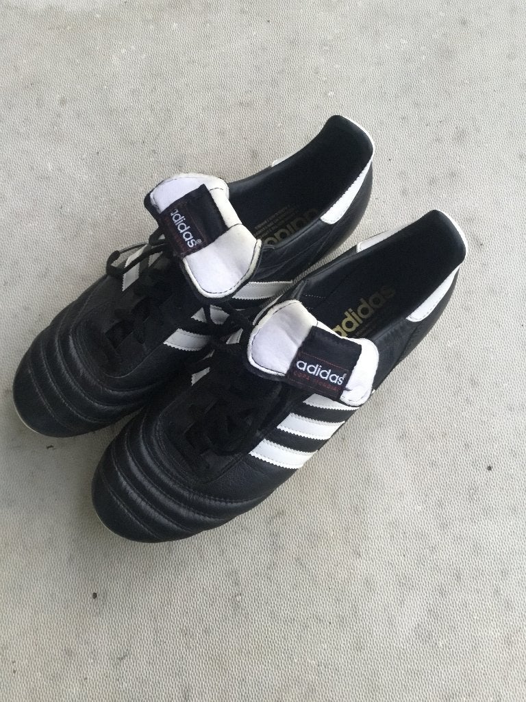 Adidas Copa Mundial, Maat XS of kleiner, Verzenden, Zo goed als nieuw, Schoenen
