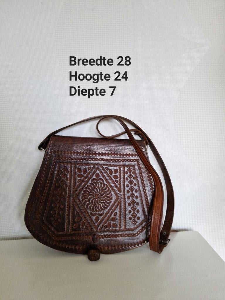 Handgemaakte Marokkaanse leren zadeltas - Bohemian Ibiza, Sieraden, Tassen en Uiterlijk, Ophalen of Verzenden, Nieuw, Bruin
